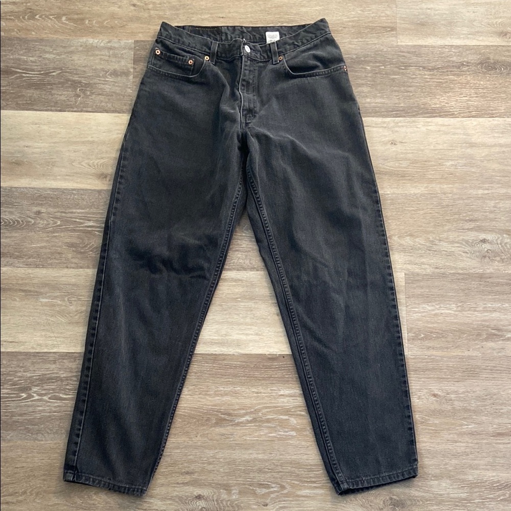 Levi mens waist 33 black jean pants